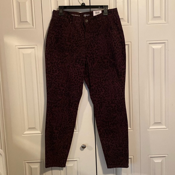 NWT mid rise size 10 Style & Co tummy control curvy fit animal print pants - Picture 5 of 6